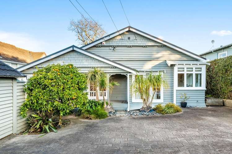 8 Highland Road Mount Albert_3