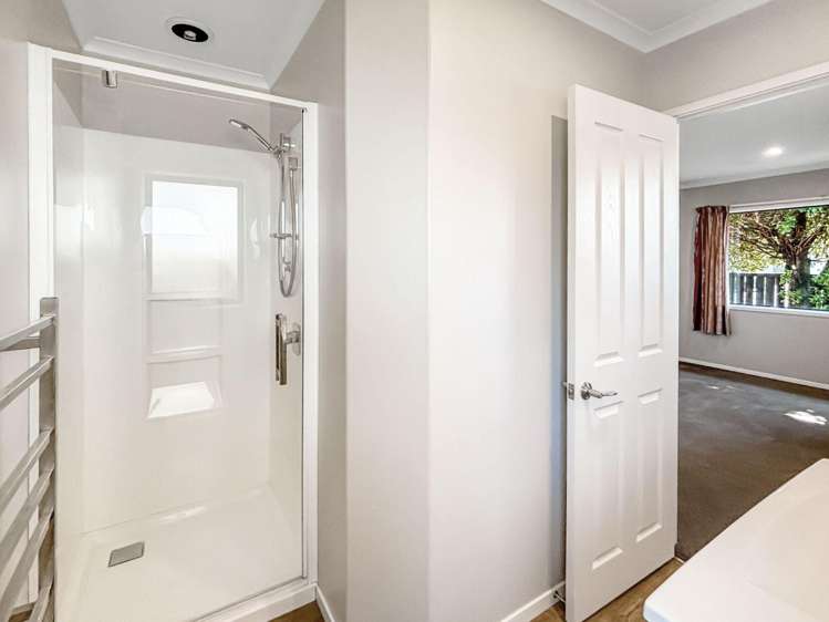 18 Crohane Pl Addington_9