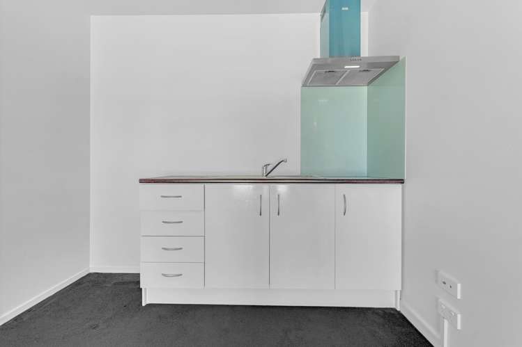 6 Treestump Road Takanini_18