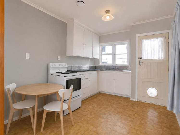 6/64 Gibbons Street_4