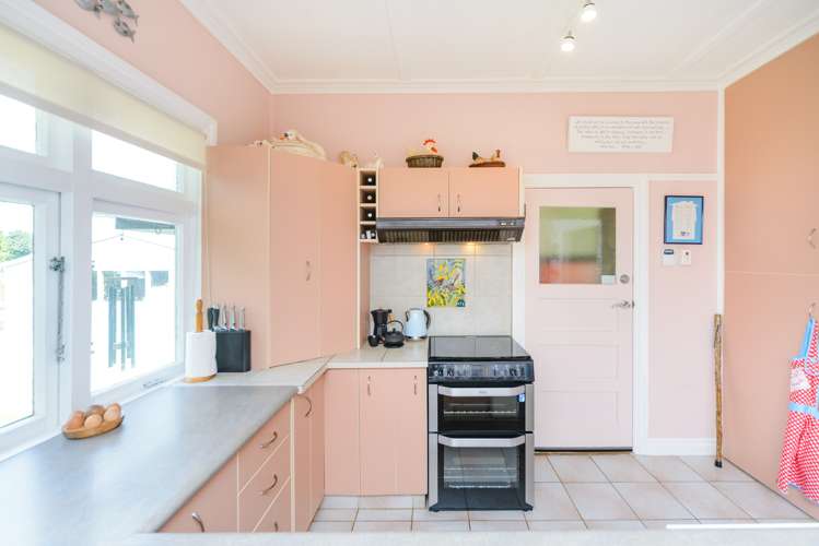 207 South Street Feilding_15