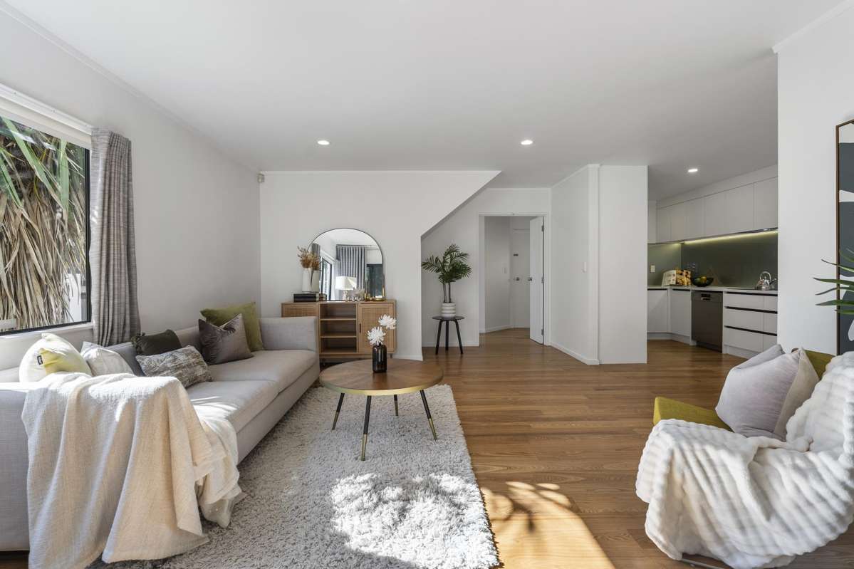 18/61A Birkdale Road_4