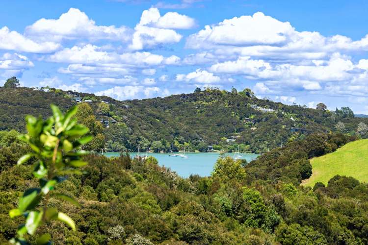 2b Uruti Road Russell_13