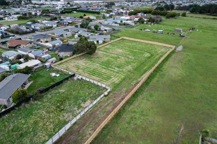 C/114 Avon Road Clifton_11