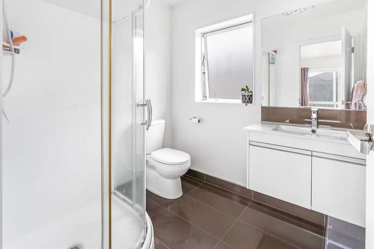 2 Etna Way Dinsdale_9