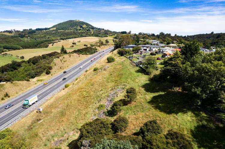 127A Main Road Fairfield_14