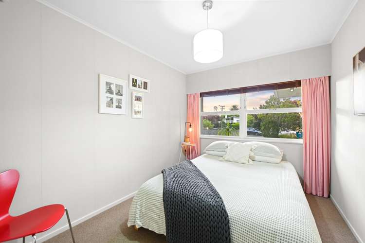 6 Tudor Crescent Chedworth_14