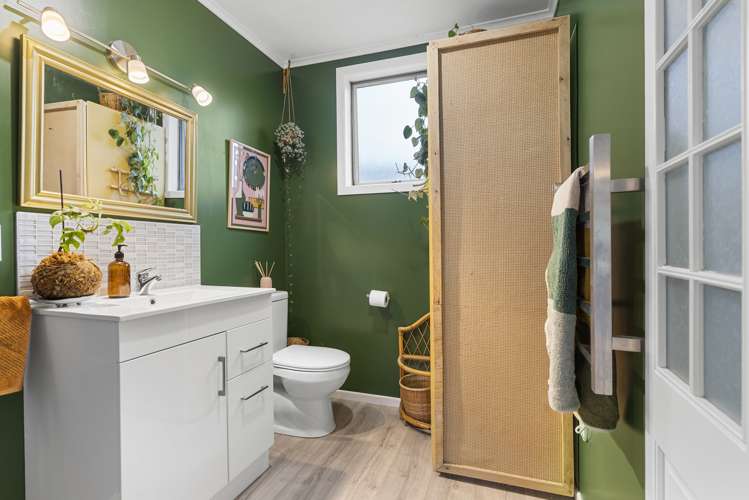 19 Trotter Avenue Waiomu_25