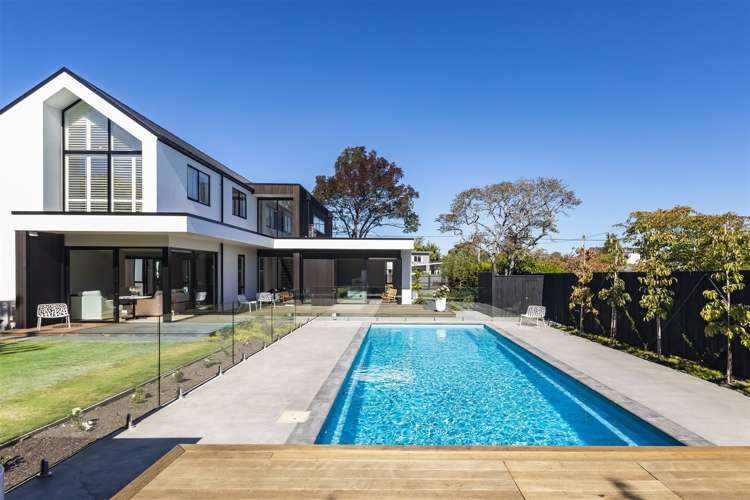 95 Mays Road Saint Albans_32