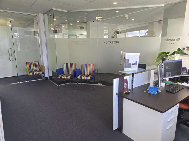 Suite 1 and 1A/14-18 Seddon Street Pukekohe_9