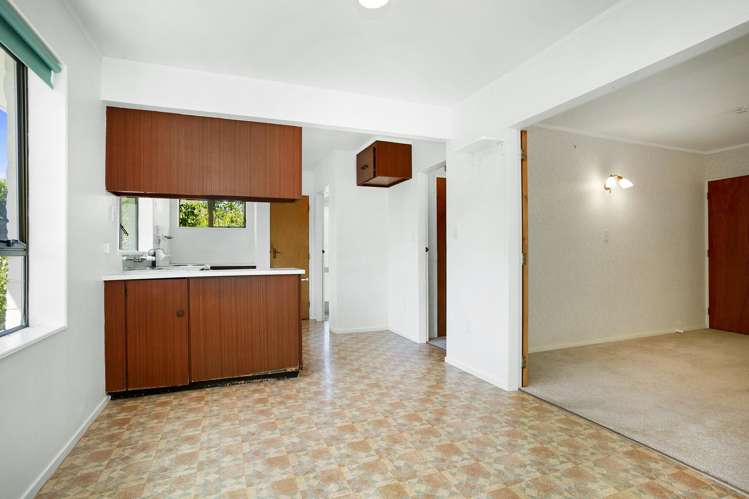 18 Rossiter Street Tawa_6