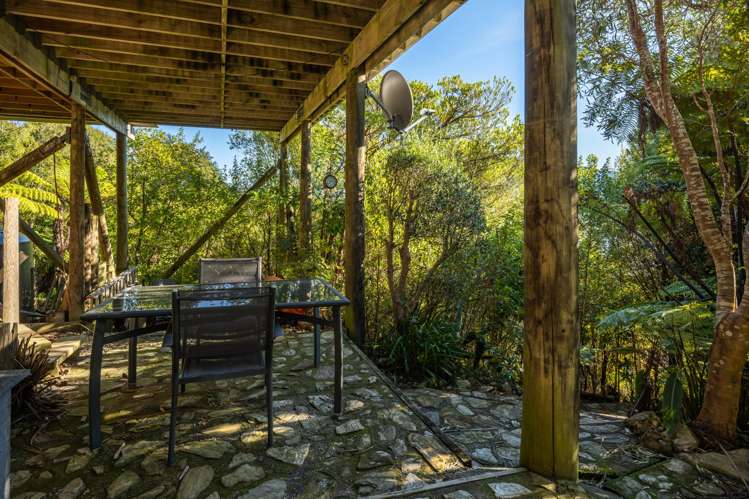 3 Lawrence Road Kenepuru Sound_25