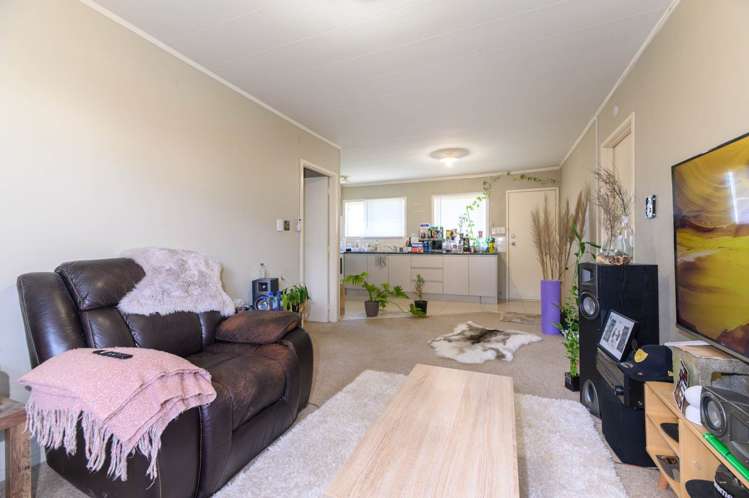 11/68 Olsen Avenue Hillsborough_17