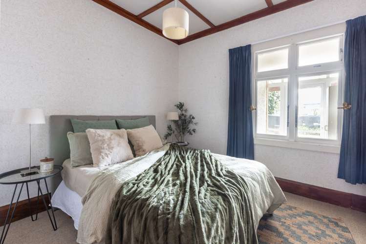 163 Georges Drive Napier South_10