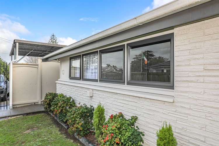 51 Youngs Road Papakura_20