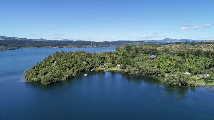 257c Whangamoa Drive Okere Falls_31