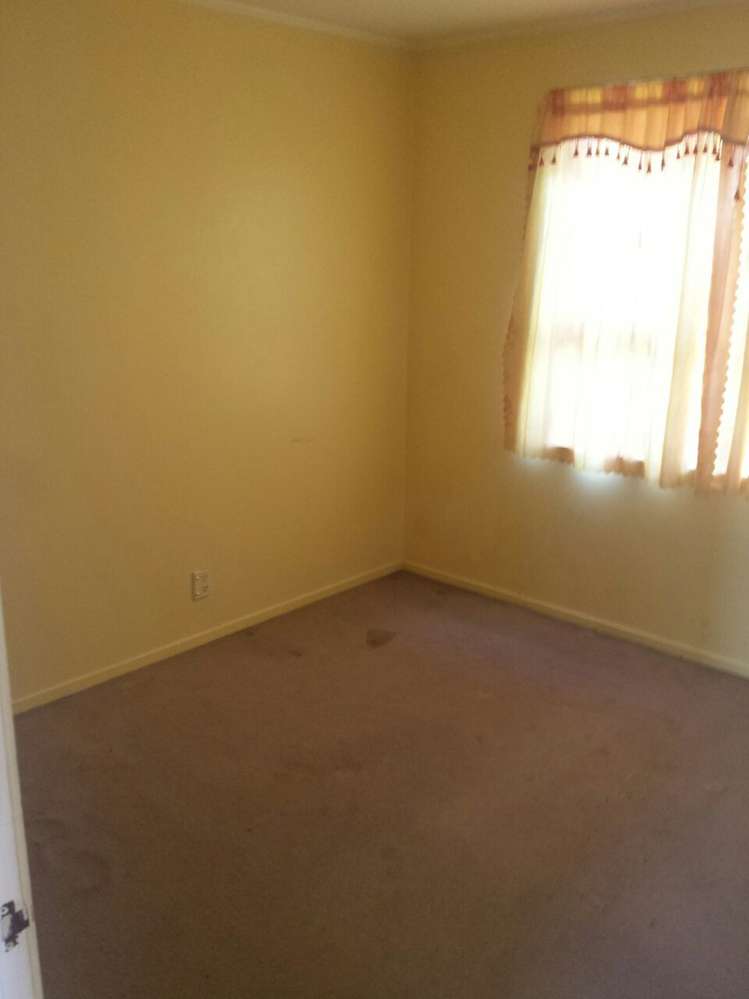 2/84 Palmers Road Clendon Park_7