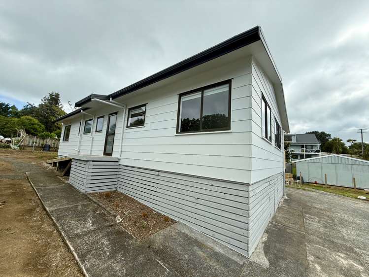 13B East Street Raglan_9