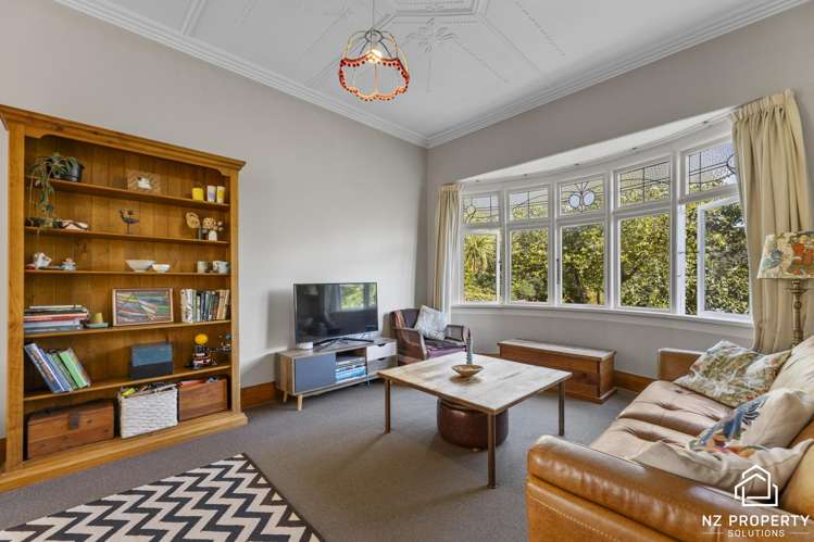 18 Royston Street North East Valley_7