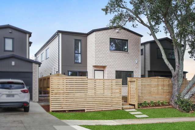 Exceptional Design Meets Family Convenience!