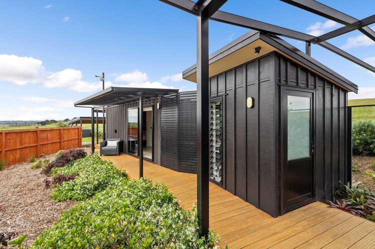 49 Honey Road Waiuku_17