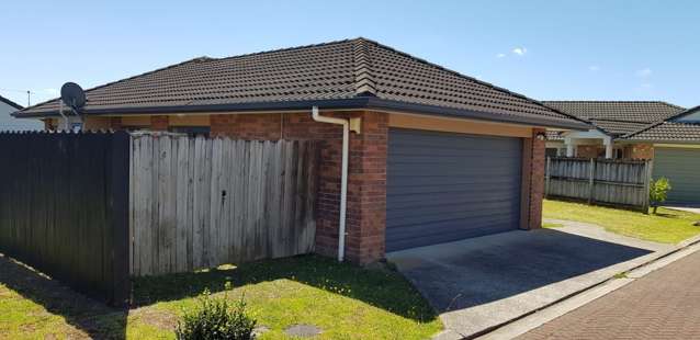 62 Carisbrook Crescent Papakura_1