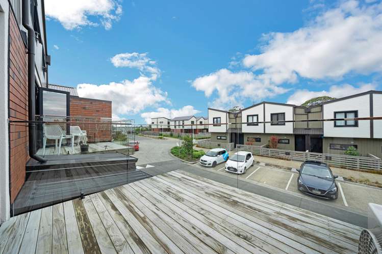 12 Te Puketoka Lane Mangere_14