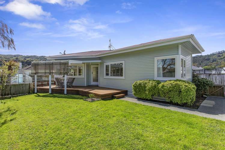 14C Sharpe Crescent Wainuiomata_1