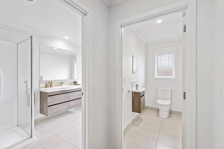 45 Vernon Drive Lincoln_17