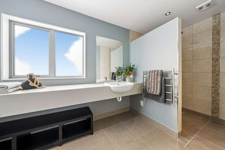 8A Norman Road Titirangi_15