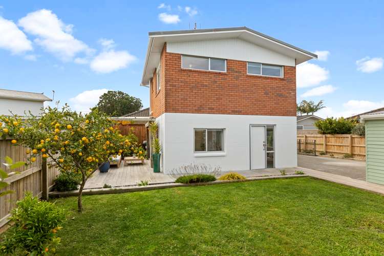 29a Doment Crescent Orewa_15