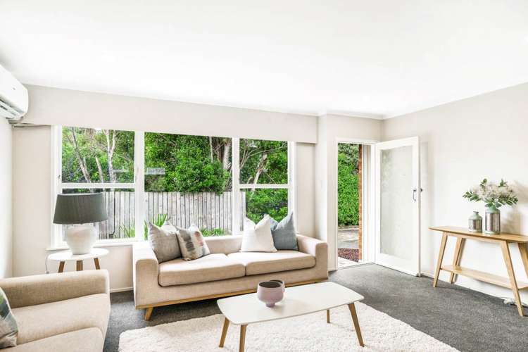 2/153 Shakespeare Road Milford_3