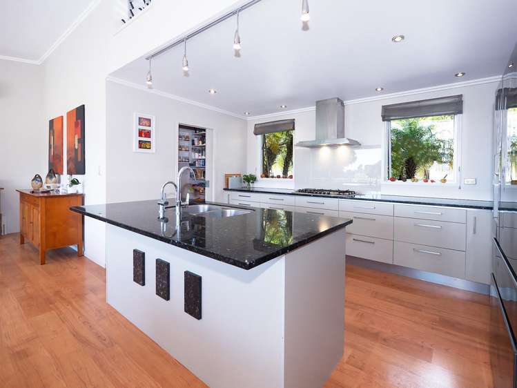 69 School Road Paihia_3