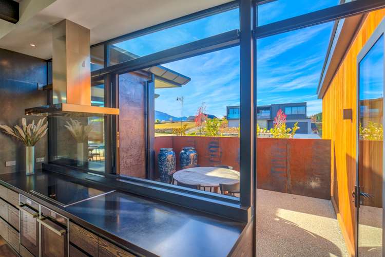 61 Infinity Drive Wanaka_11