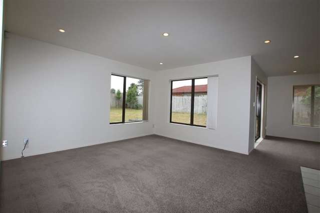 13 Maadi Place Papakura_3