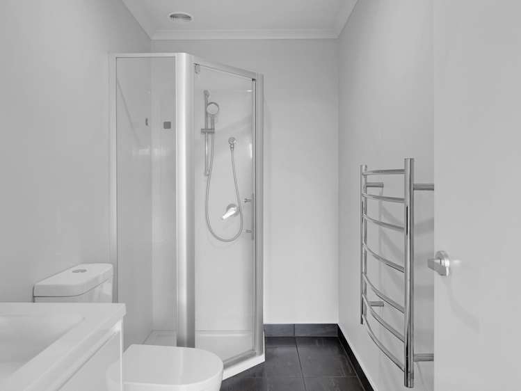 31 Waruhia Crescent Rototuna North_14