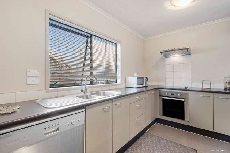 195/172 Mcleod Road Te Atatu South_5