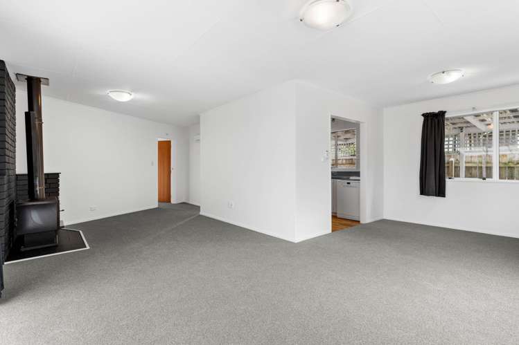 14 Frederick Street Carterton_3