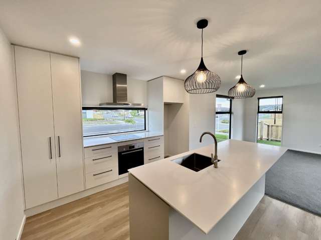 32 Whites Tramway Road 1447_1