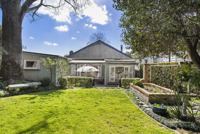 1 Punga Street Mount Eden_2