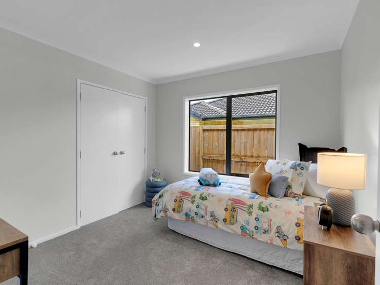 78 Wentworth Drive Rototuna North_15