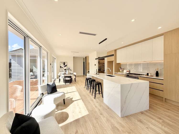 7 Tukutata Crescent_5