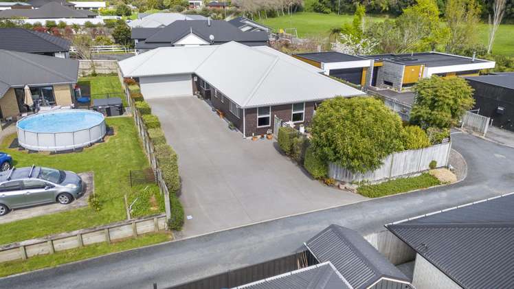 82C Smart Road Glen Avon_28