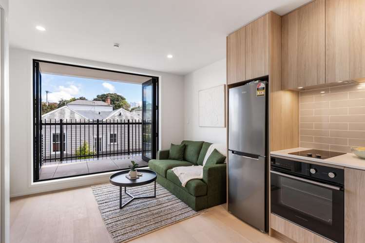 78A & B/124 Taylors Road Mount Albert_14