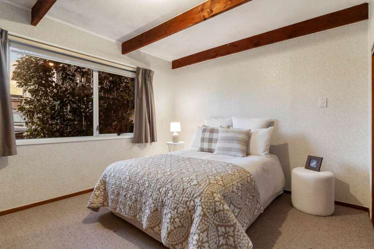 15a Albatross Road Red Beach_9