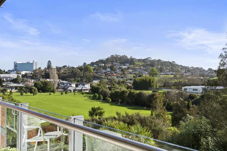 303/4 Wagener Place Mount Albert_15