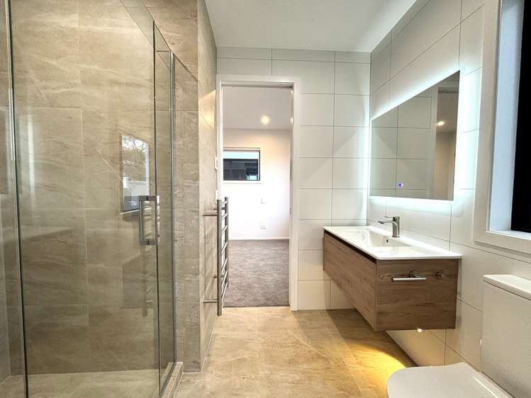 1/6 Sorrel Crescent Bucklands Beach_17