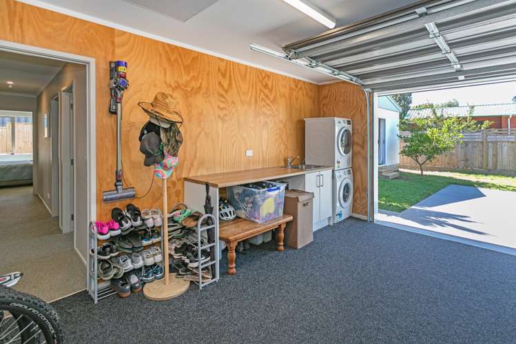 111 Ngati Pu Place Whangamata_19