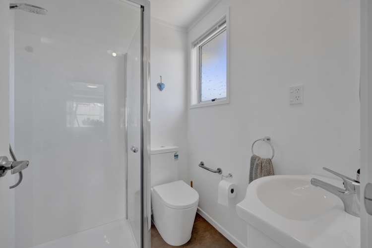 28a Napier Street Opunake_18