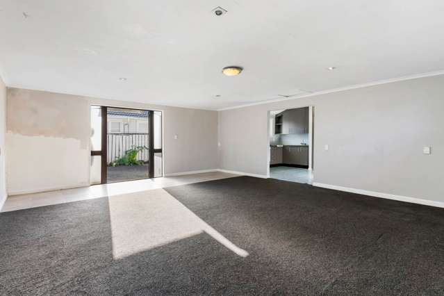 2a Nile Road Kelston_4